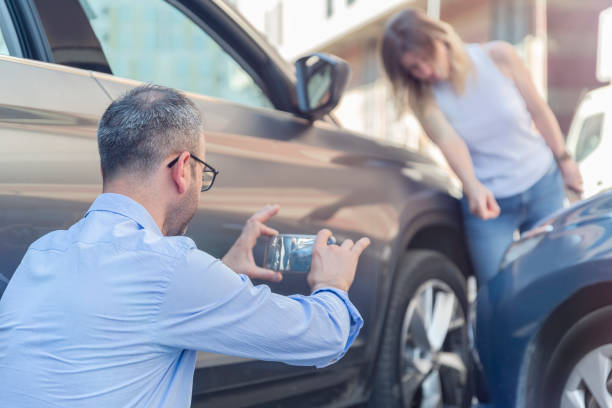 Professional Auto Insurance Quotes technician working in Connecticut, CT